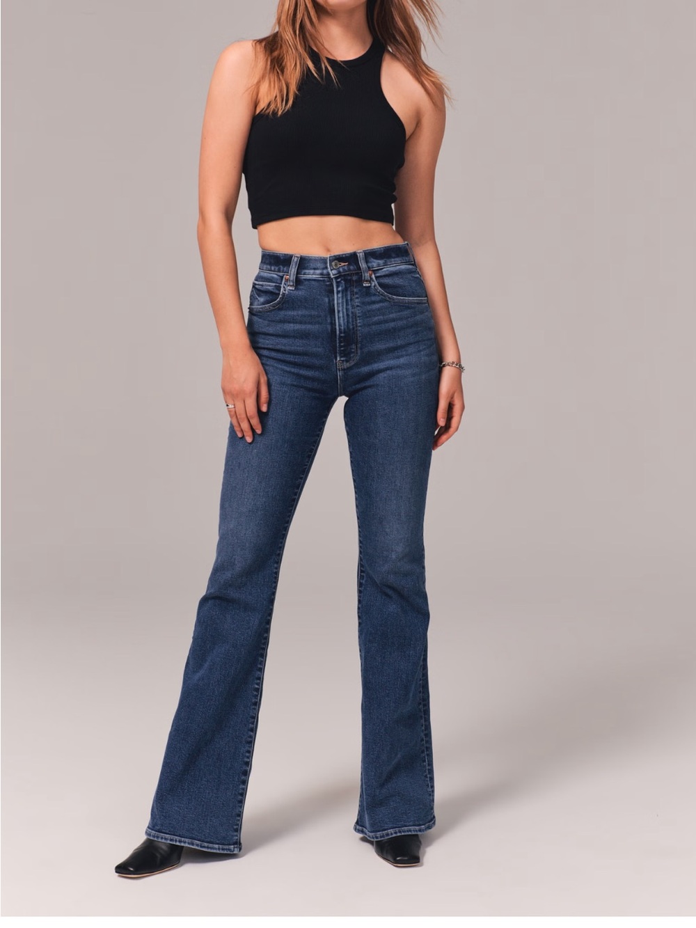 Abercrombie & Fitch Flare High Rise Jeans never worn size 6 original price $90